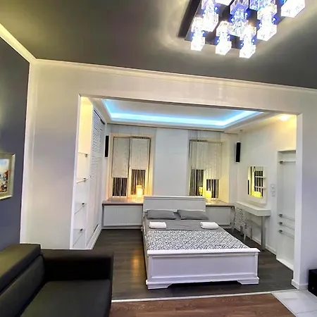 Сам Центр! Вул Фурманська 3 Apartment Lviv Exterior photo