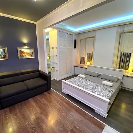 Сам Центр! Вул Фурманська 3 Apartment Lviv Exterior photo