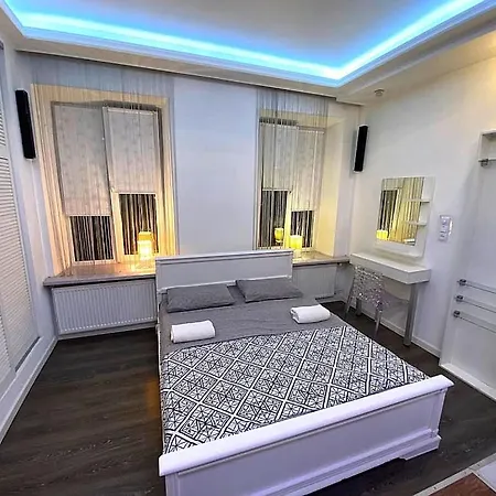 Сам Центр! Вул Фурманська 3 Apartment Lviv Exterior photo