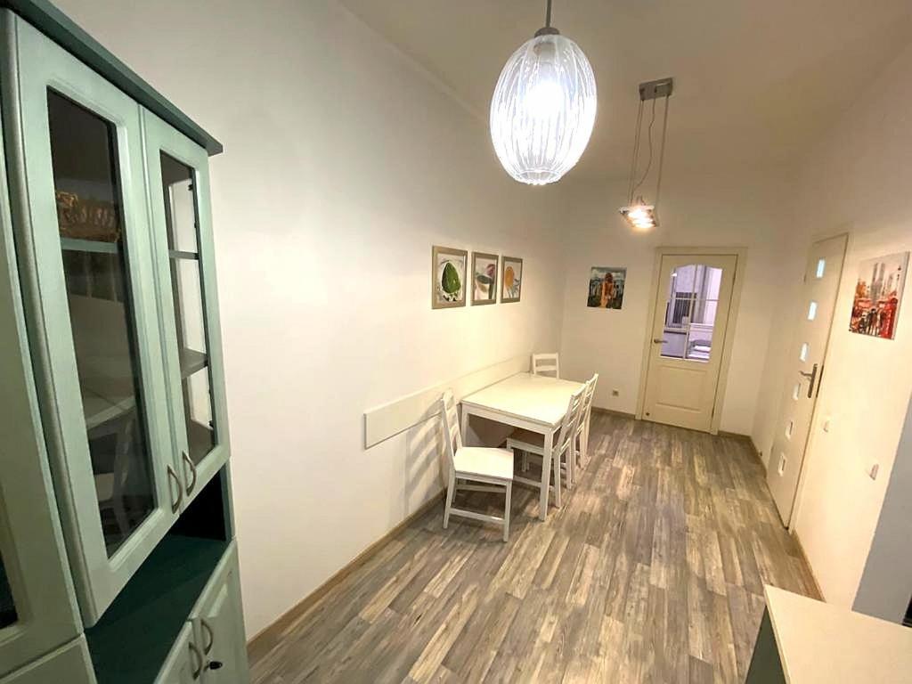 Apartment сам центр! вул фурманська 3 *
